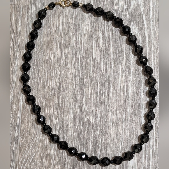 Jewelry - Vintage Black Glass Beaded Choker Necklace